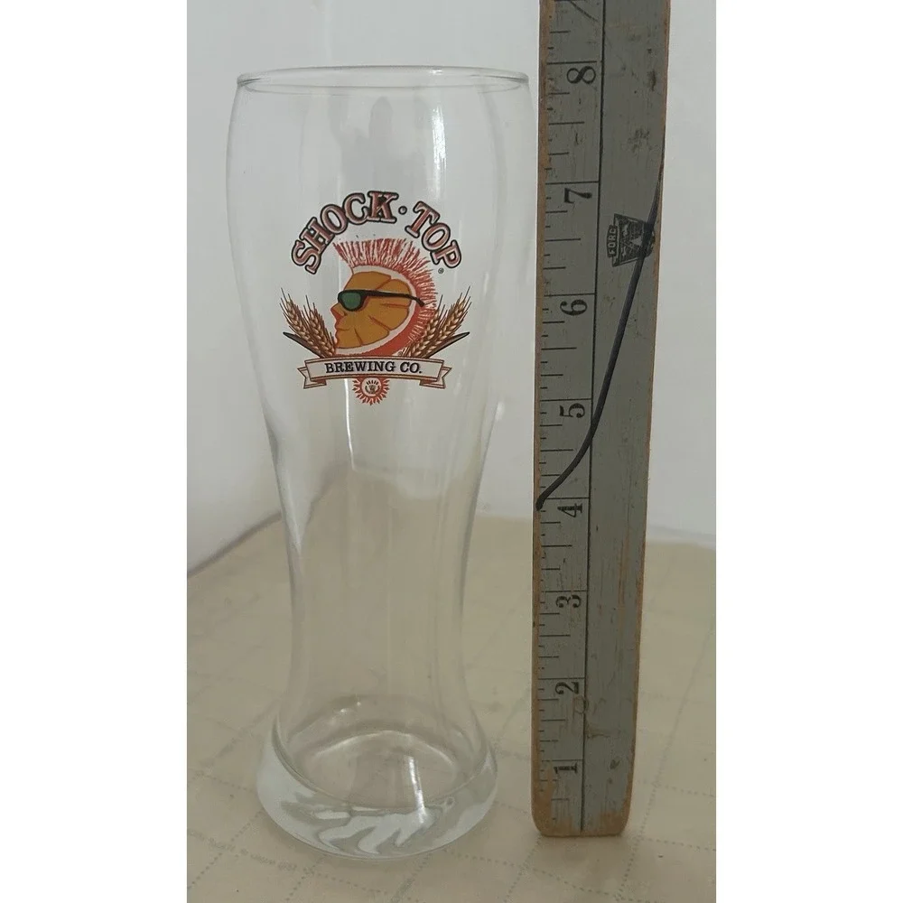 Shock Top Brewing Co. Beer Pilsner Glass Belgian Style Wheat Pint Glass‎